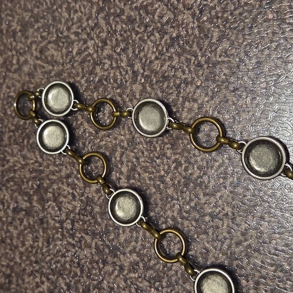 Fossil Women's Bronze and Silver Chain Belt - Picture 3 of 6